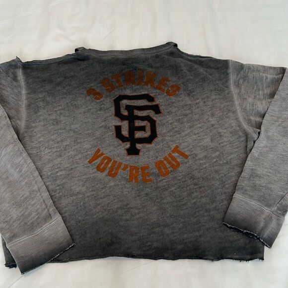 Victorias Secret SF giants szM distressed cropped cold shoulder sweatshirt EUC - Picture 4 of 11